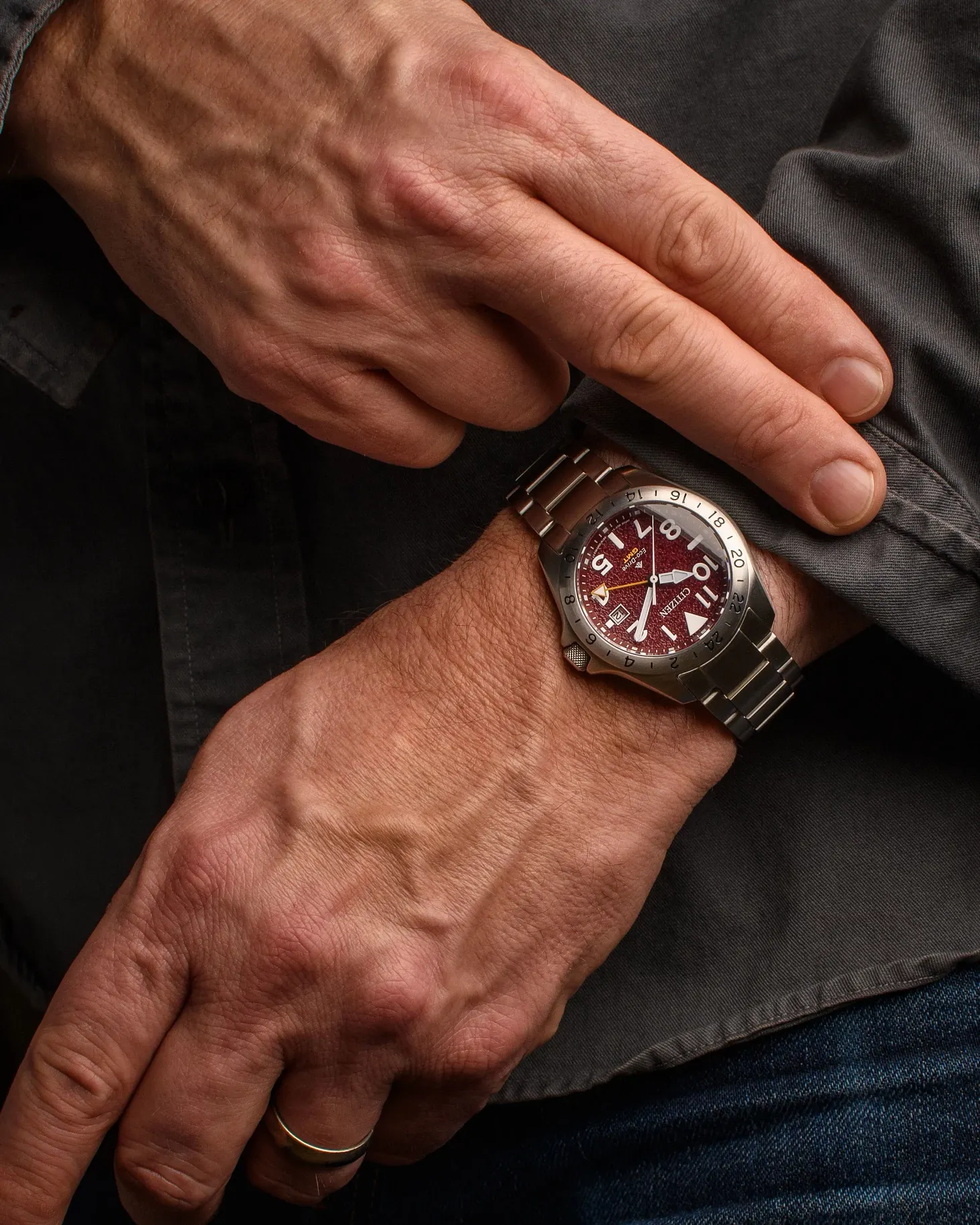 Promaster Land GMT Red Dial Stainless Steel Bracelet BJ7150-50W